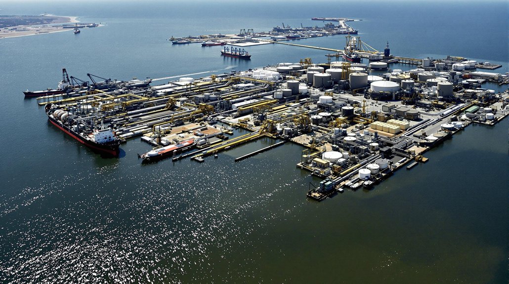 american oil export growth